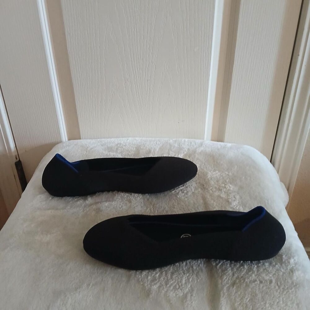 Rothy's The Flat Round Toe Black Ballet Flats Size 10.5 Classic Minimalist Basic - Picture 4 of 8